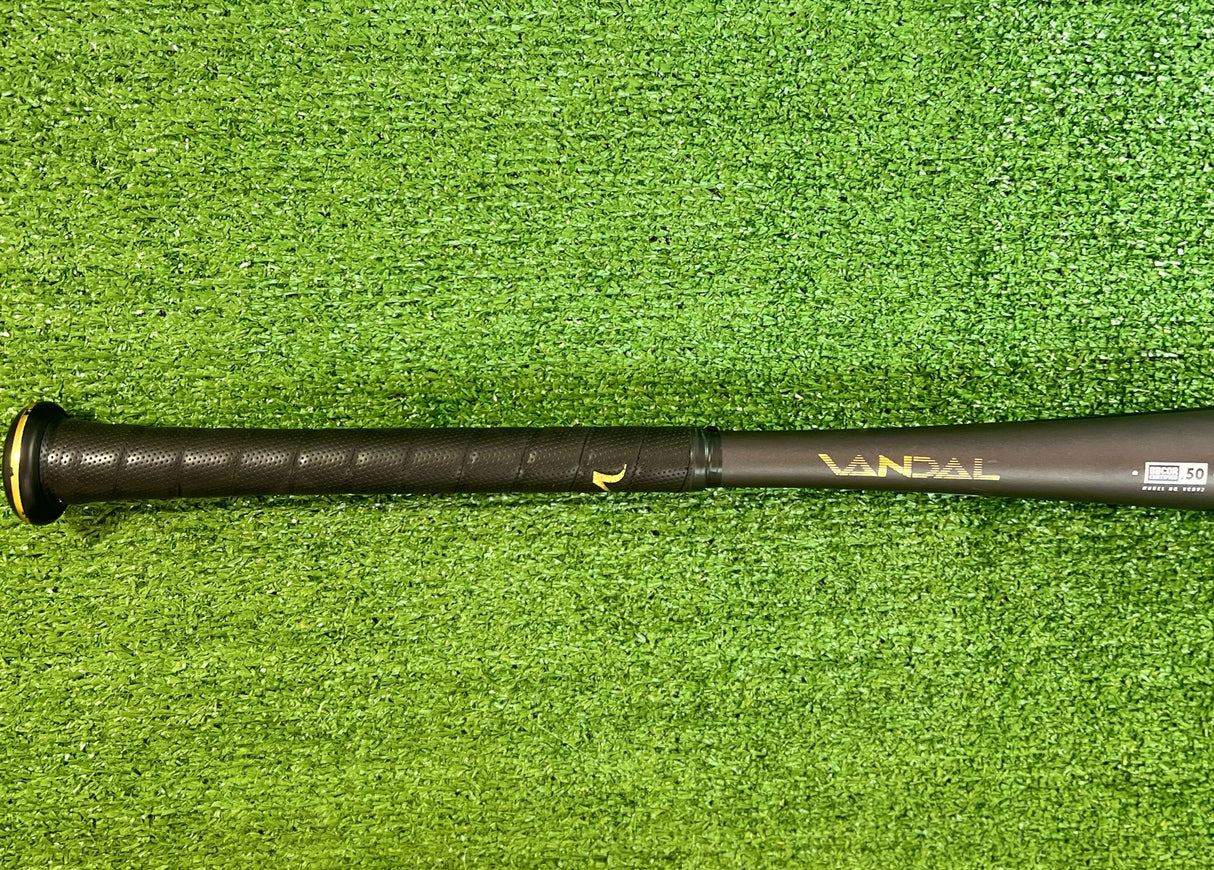 Used Like New Victus Vandal 33/30 BBCOR Certified Drop 3