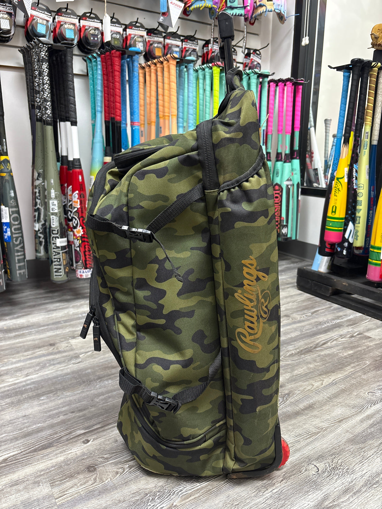 Used Rawlings Gold Collection Wheeled Bag - Camo