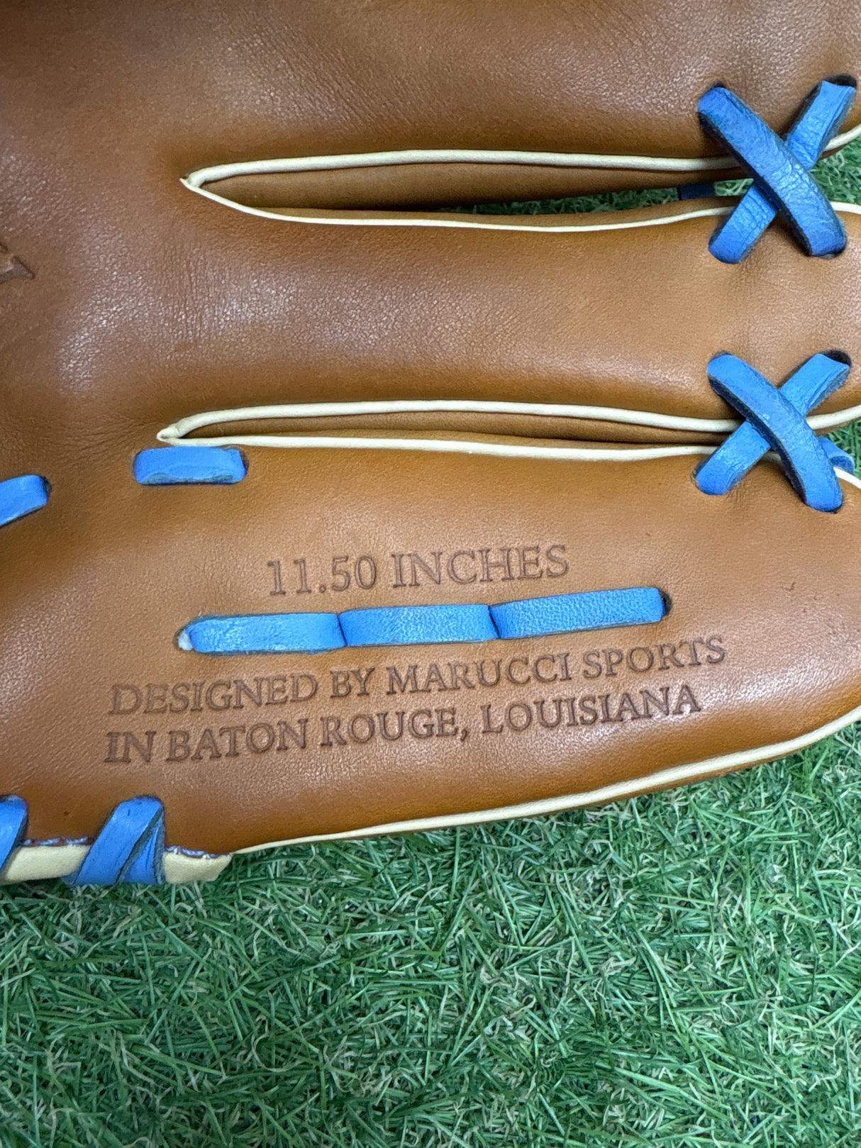 Used Marucci Oxbow 11.5" I-Web RHT Baseball Glove
