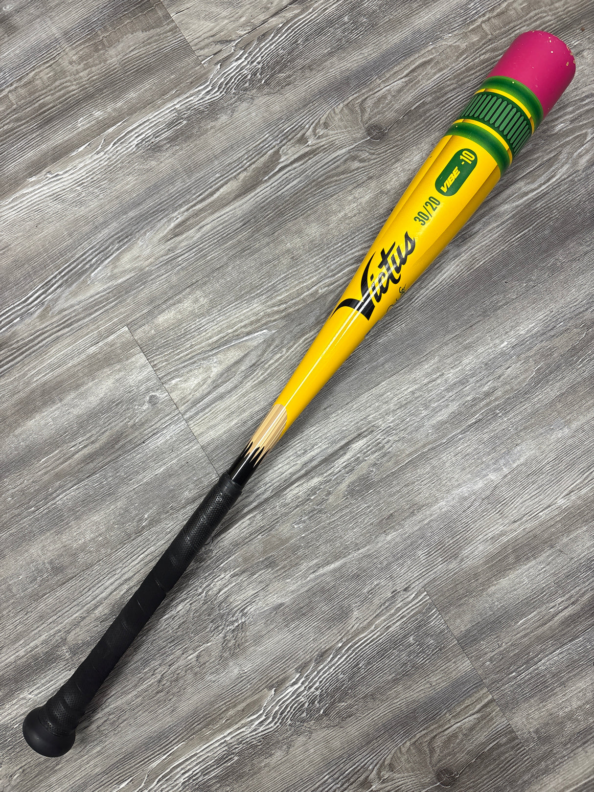 Used 2025 Victus Vibe "Pencil Bat" 30/20 USA Bat Certified Drop 10