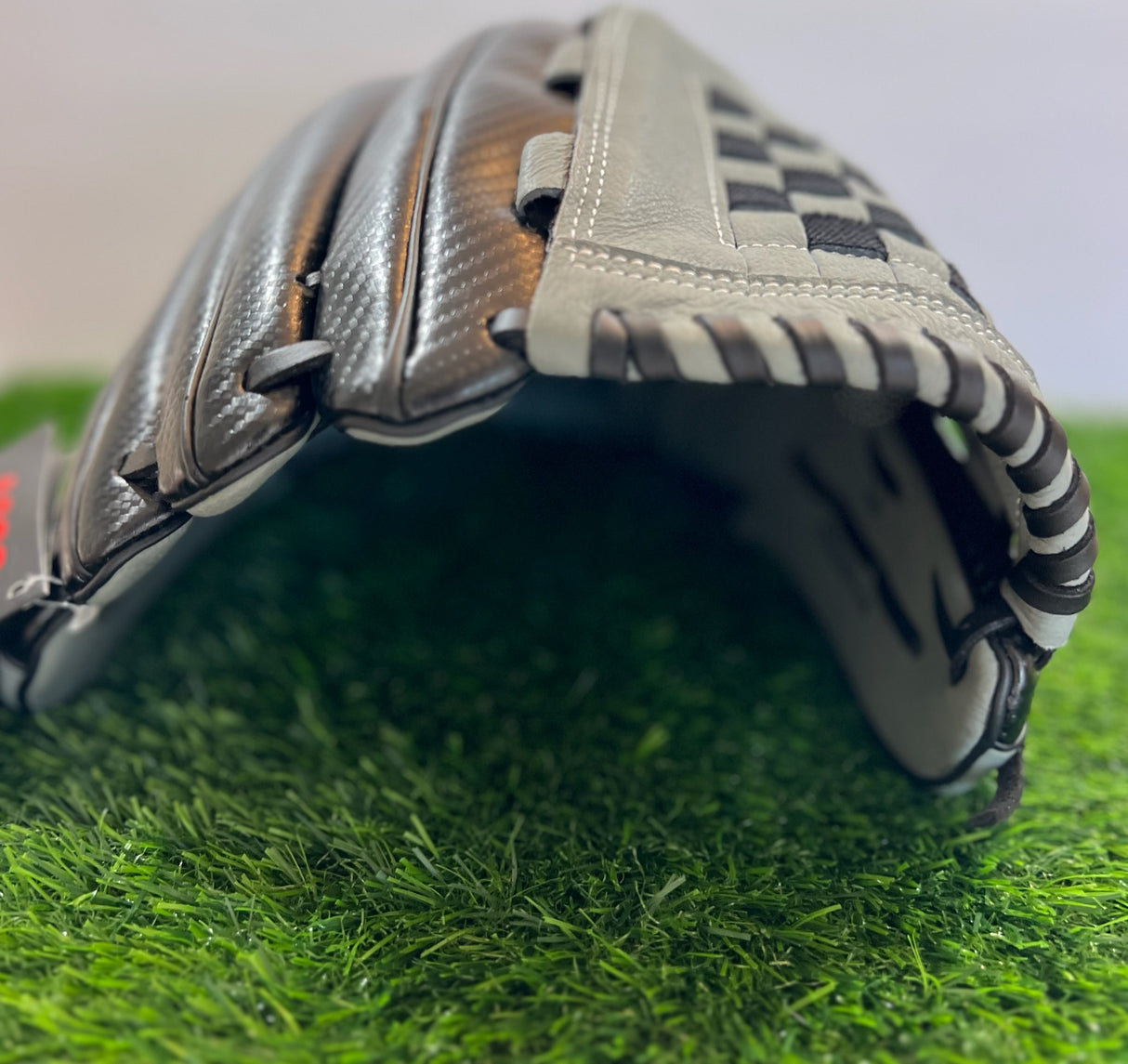 Wilson A360 14" Closed Weave Web Slow Pitch Glove