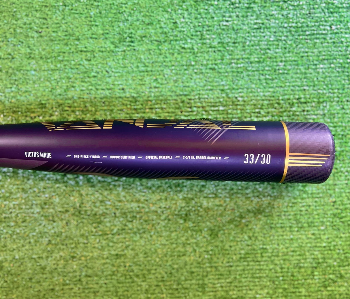 Used Like New Victus Vandal 33/30 BBCOR Certified Drop 3