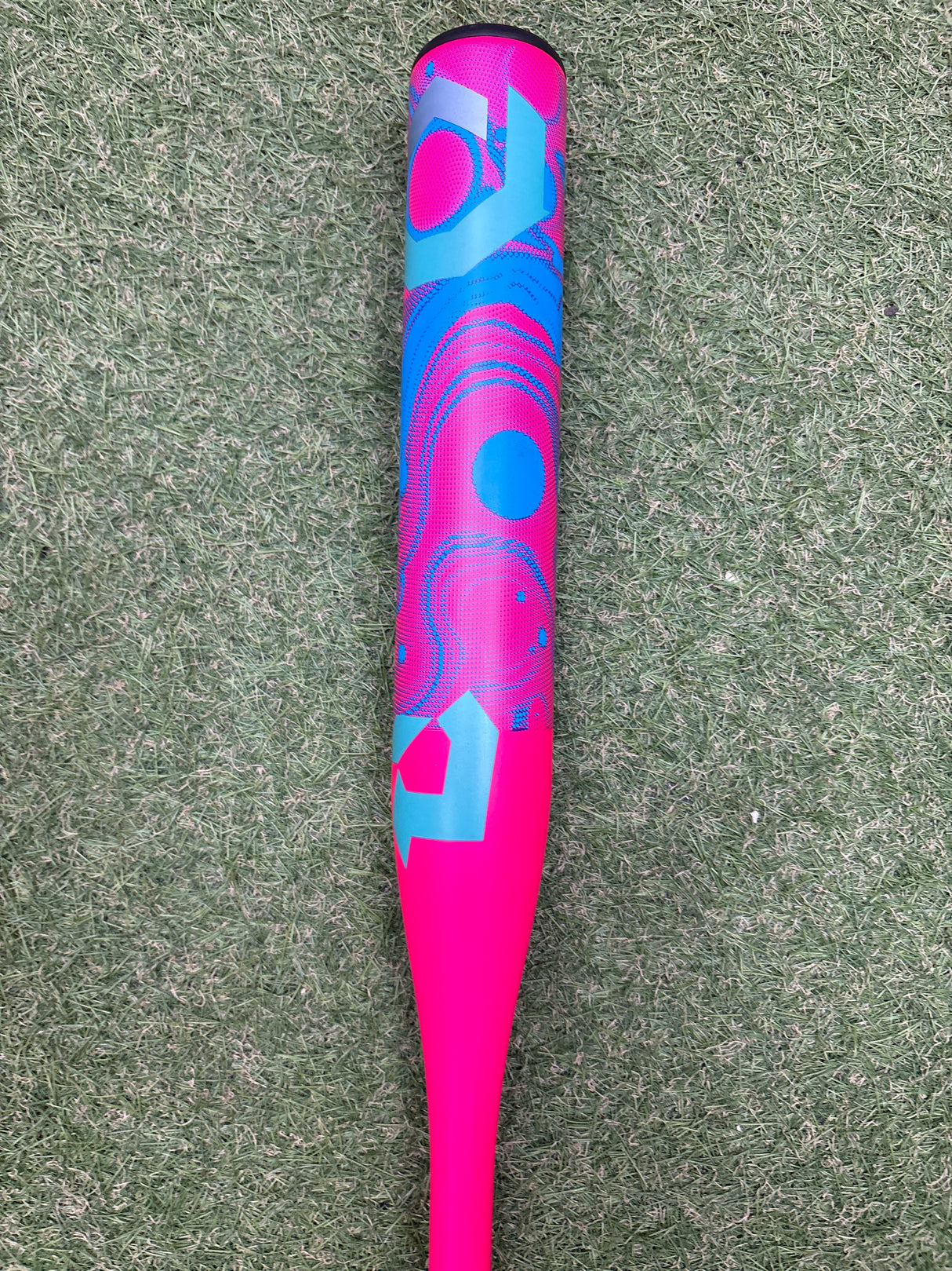 New 2025 DeMarini Uprising 30/18 Drop 12 Fast Pitch Softball Bat