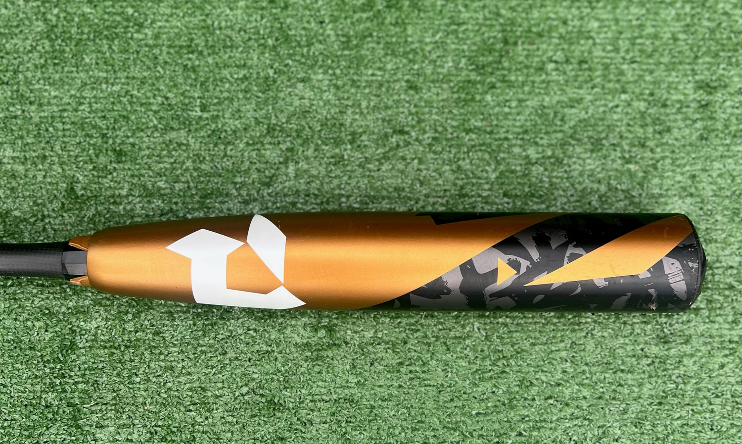 Used 2022 DeMarini Zoa 33/30 BBCOR Certified Drop 3