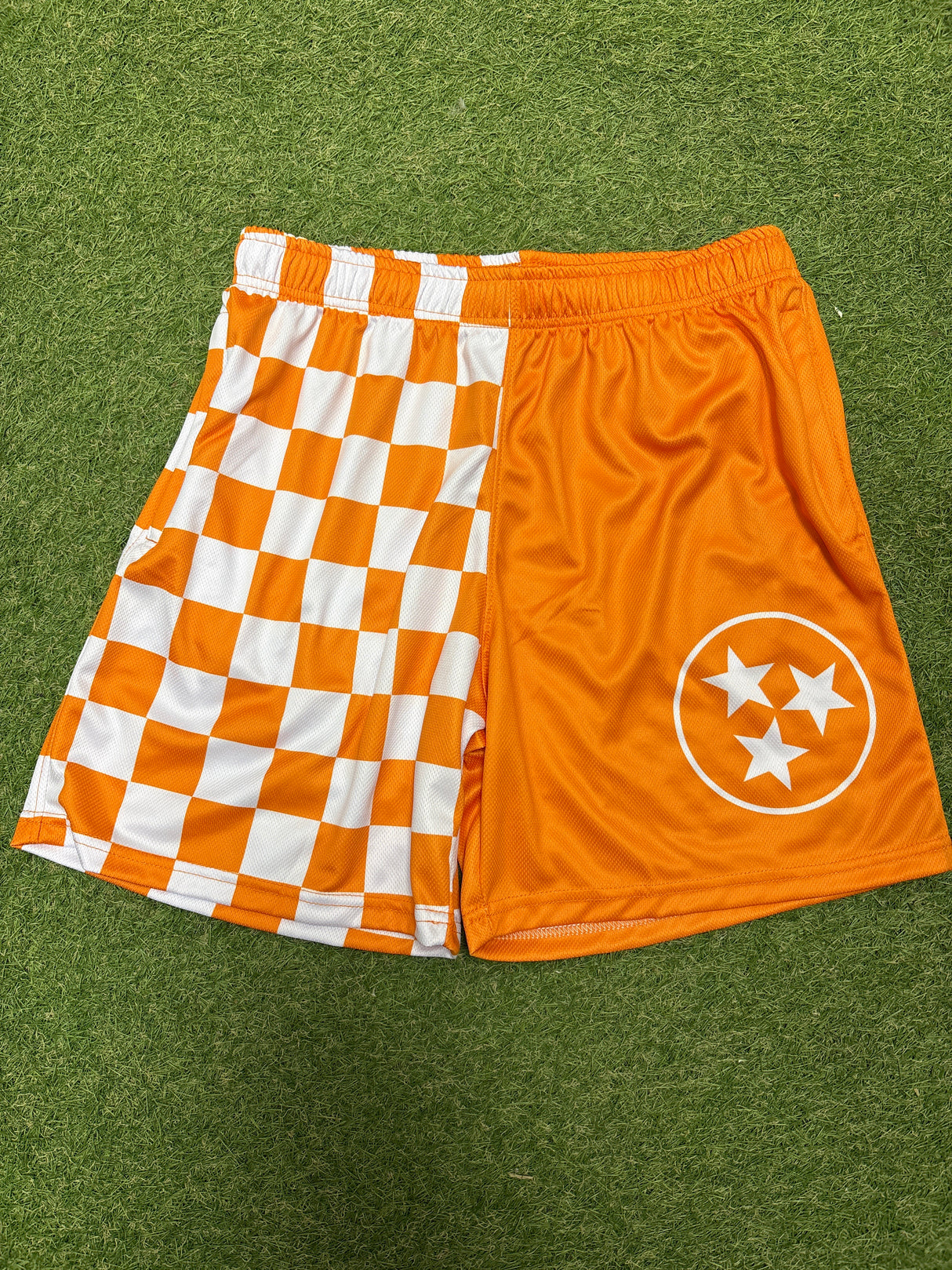 Vols Checkerboard Shorts w/Tristar