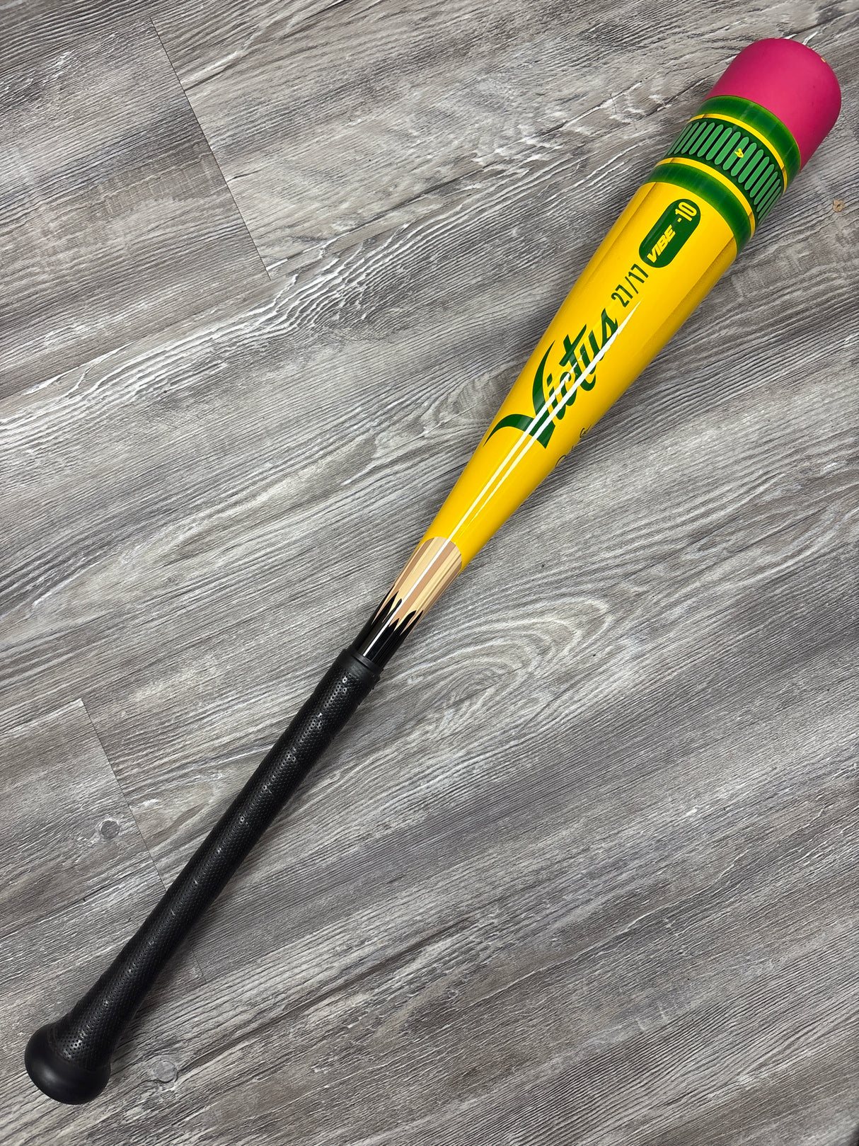 Used 2025 Victus Vibe "Pencil Bat" 27/17 USSSA Certified Drop 10