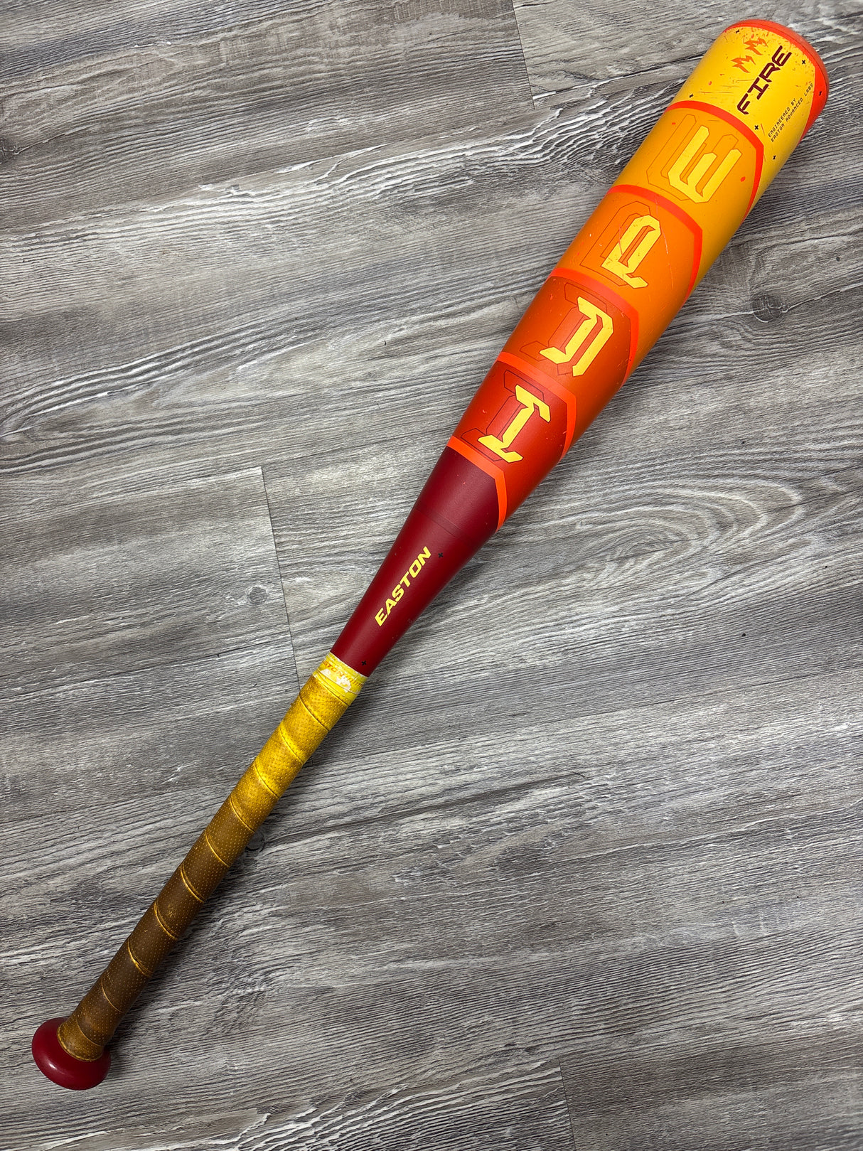 Used 2025 Easton Hype Fire Jr Big Barrel 26/16 USSSA Certified Drop 10