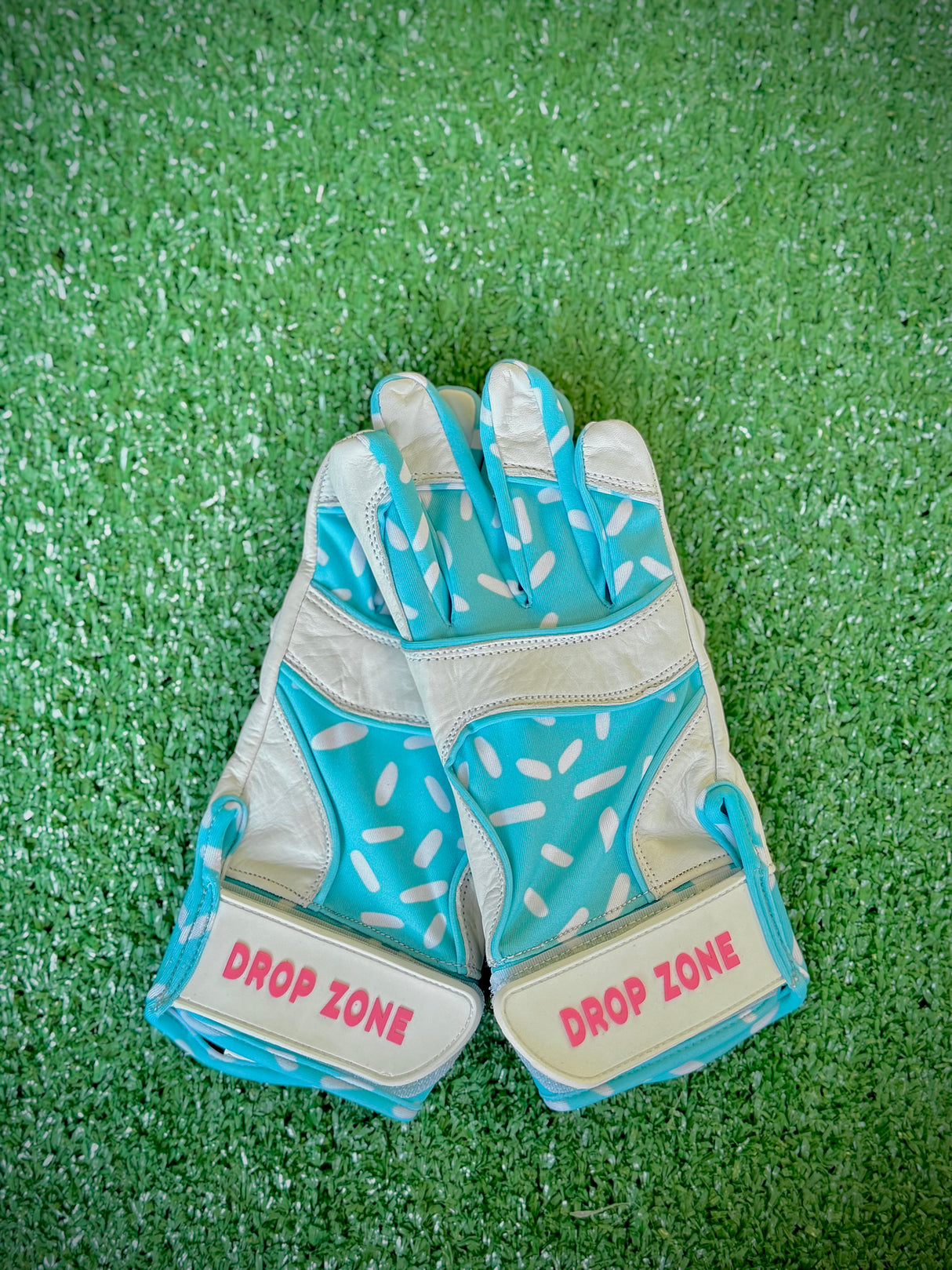 Drop Zone Sprinkle Series Short Cuff Batting Gloves - Mint