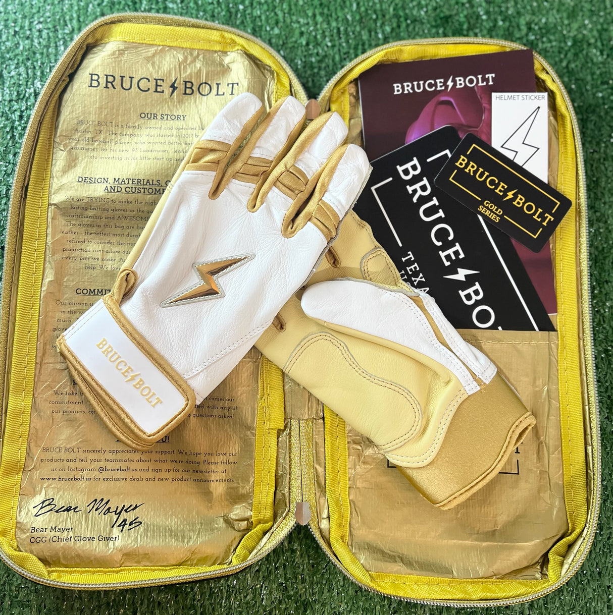 Bruce Bolt Gold Series Short Cuff Batting Gloves