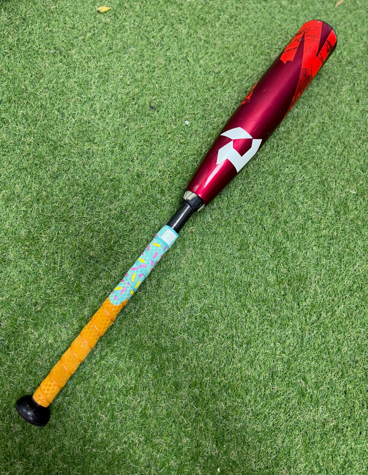 Used 2024 DeMarini Zoa 28/18 USSSA Certified Drop 10