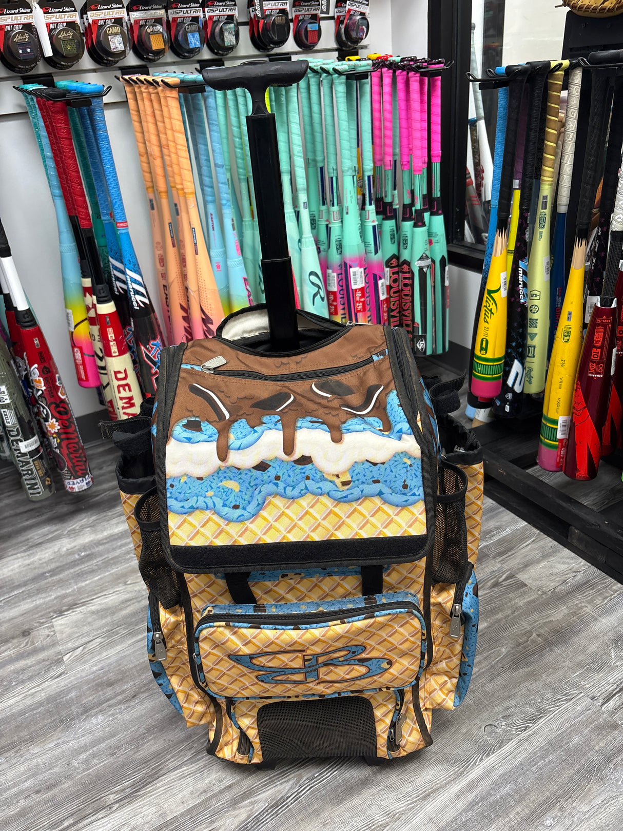 Used Superpack Hybrid Rolling Bat Bag Ice Cream Monster Cookie