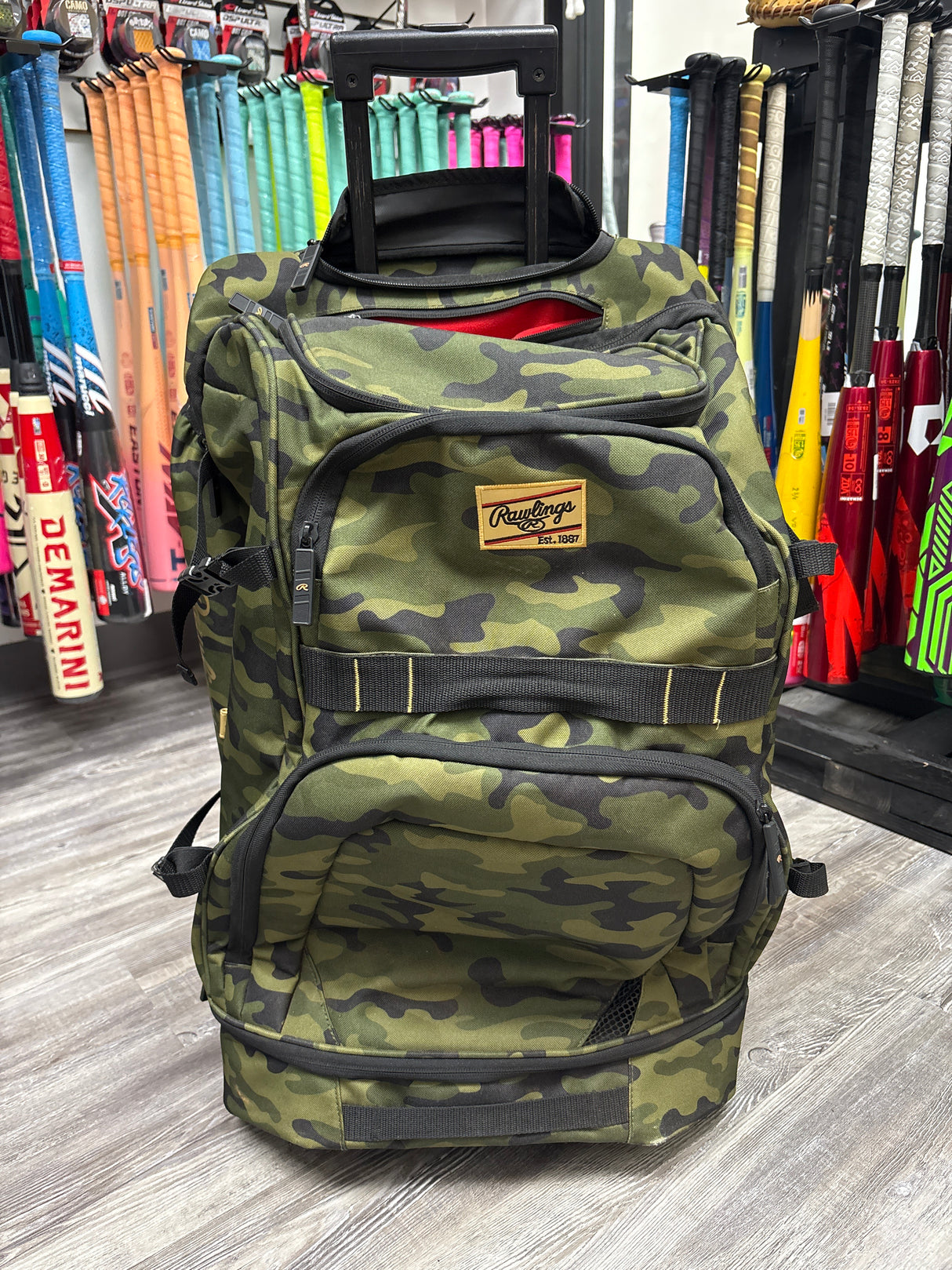 Used Rawlings Gold Collection Wheeled Bag - Camo