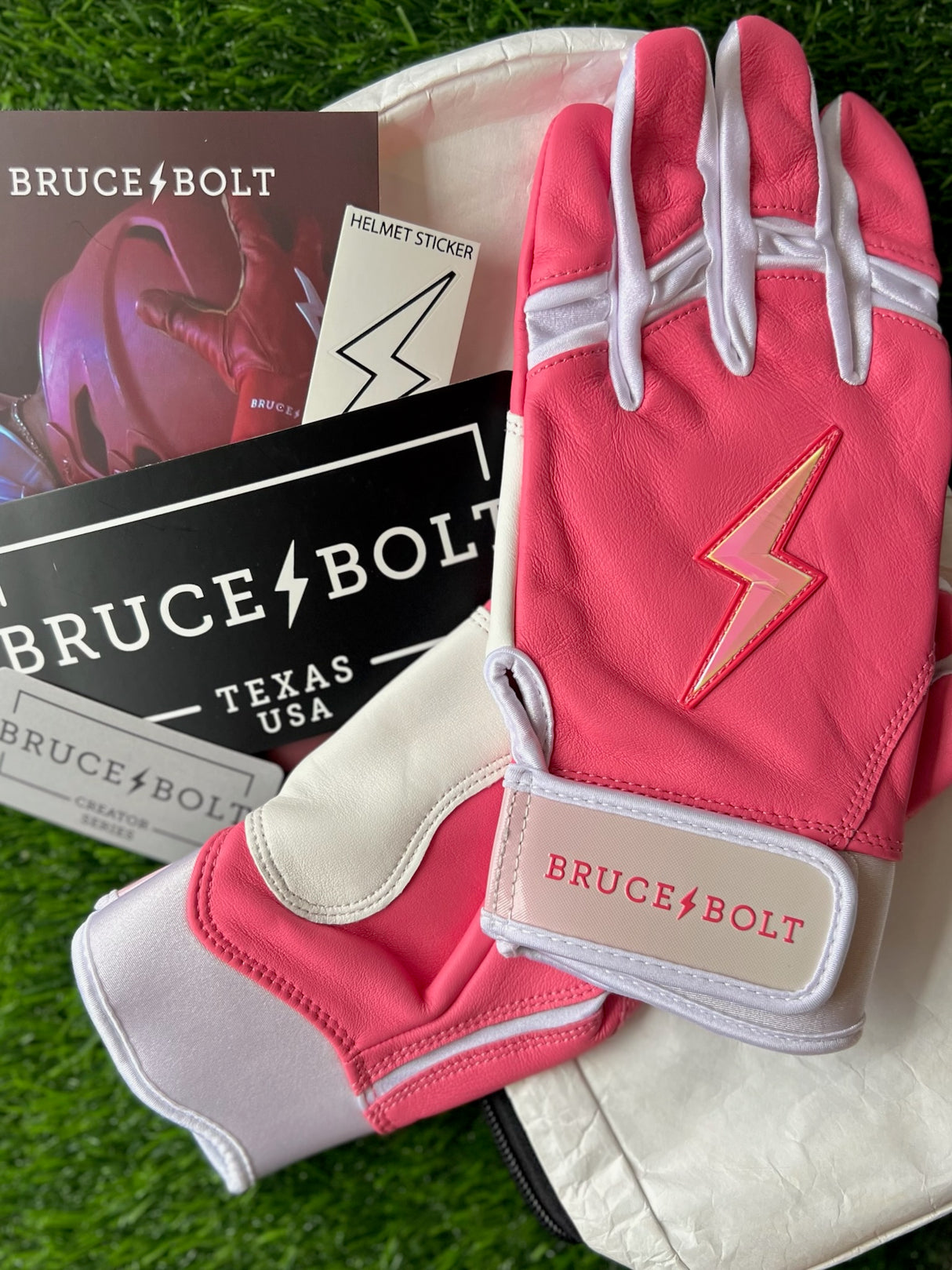 Bruce Bolt Creator Series Dusty Pink Short Cuff Batting Gloves