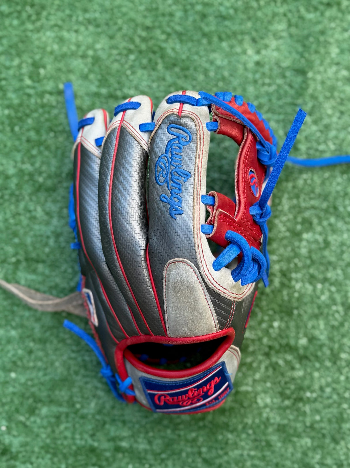 Used Rawlings Heart of the Hide R2G 11.75in I-Web Baseball Glove - USA (Red, White, Blue)