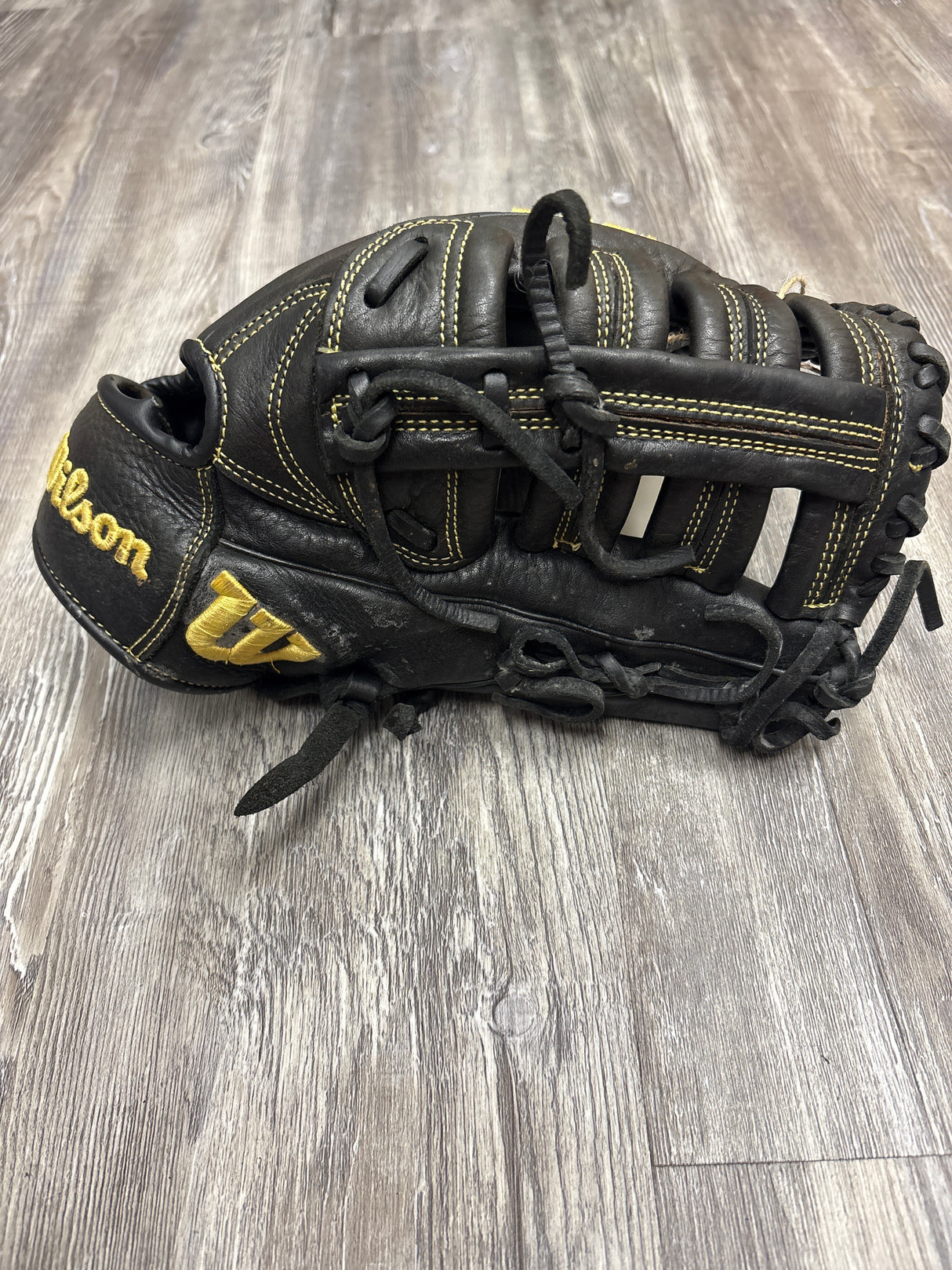Used Wilson A950 12.5" Outfielders Baseball Glove
