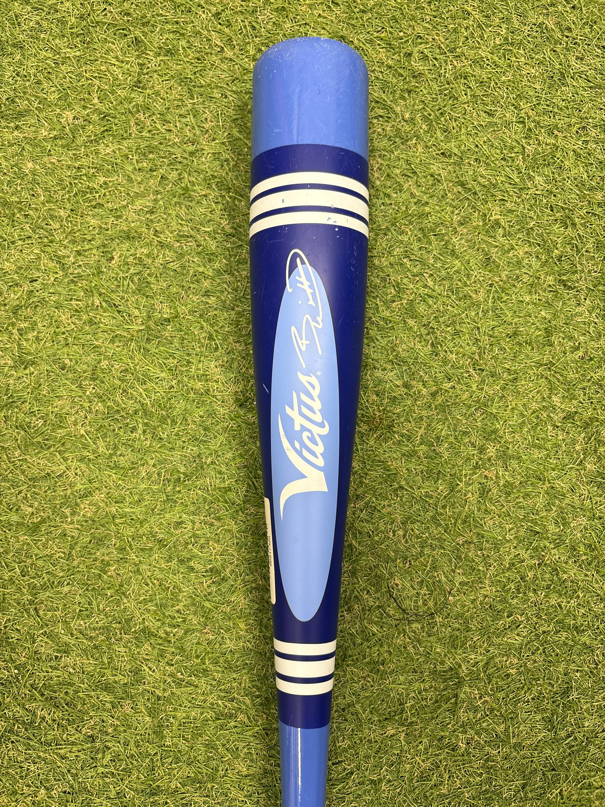 Used 2025 Victus "Bobby Blue" Crayon Bat 28/18 USA Bat Certified Drop 10