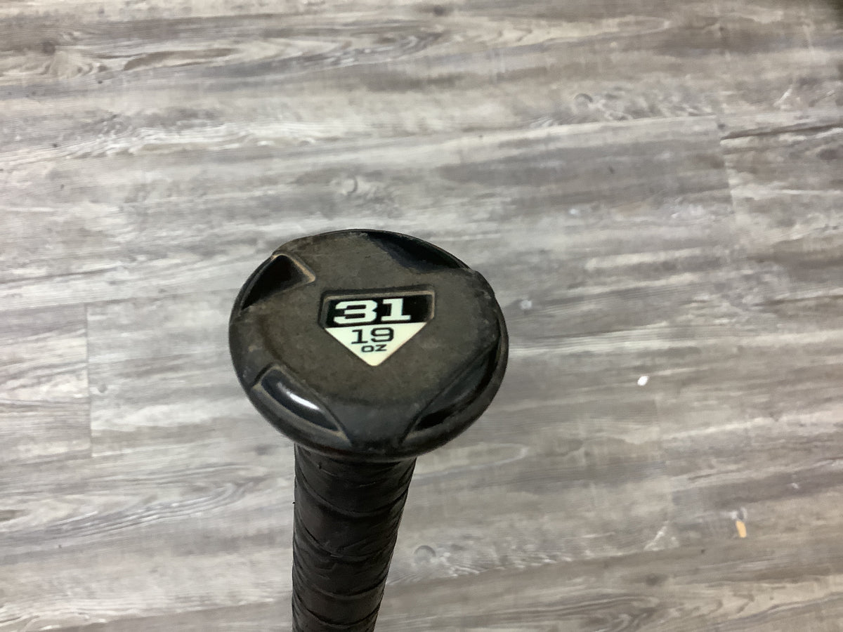Used 2022 DeMarini Spryte 31/19 Drop 12 Fast Pitch Softball Bat
