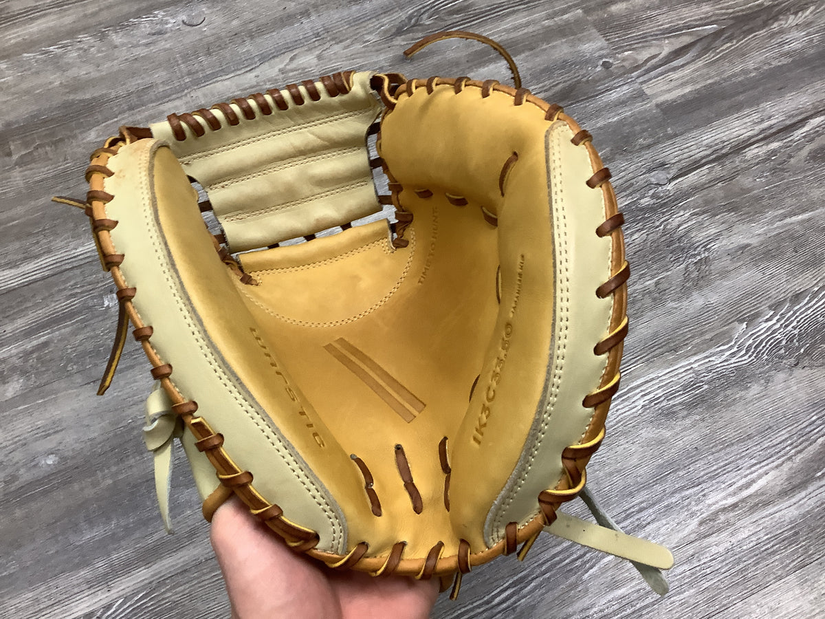Used Warstic IK3 Wild Horse Japanese Kip 33.5in Catchers Mitt