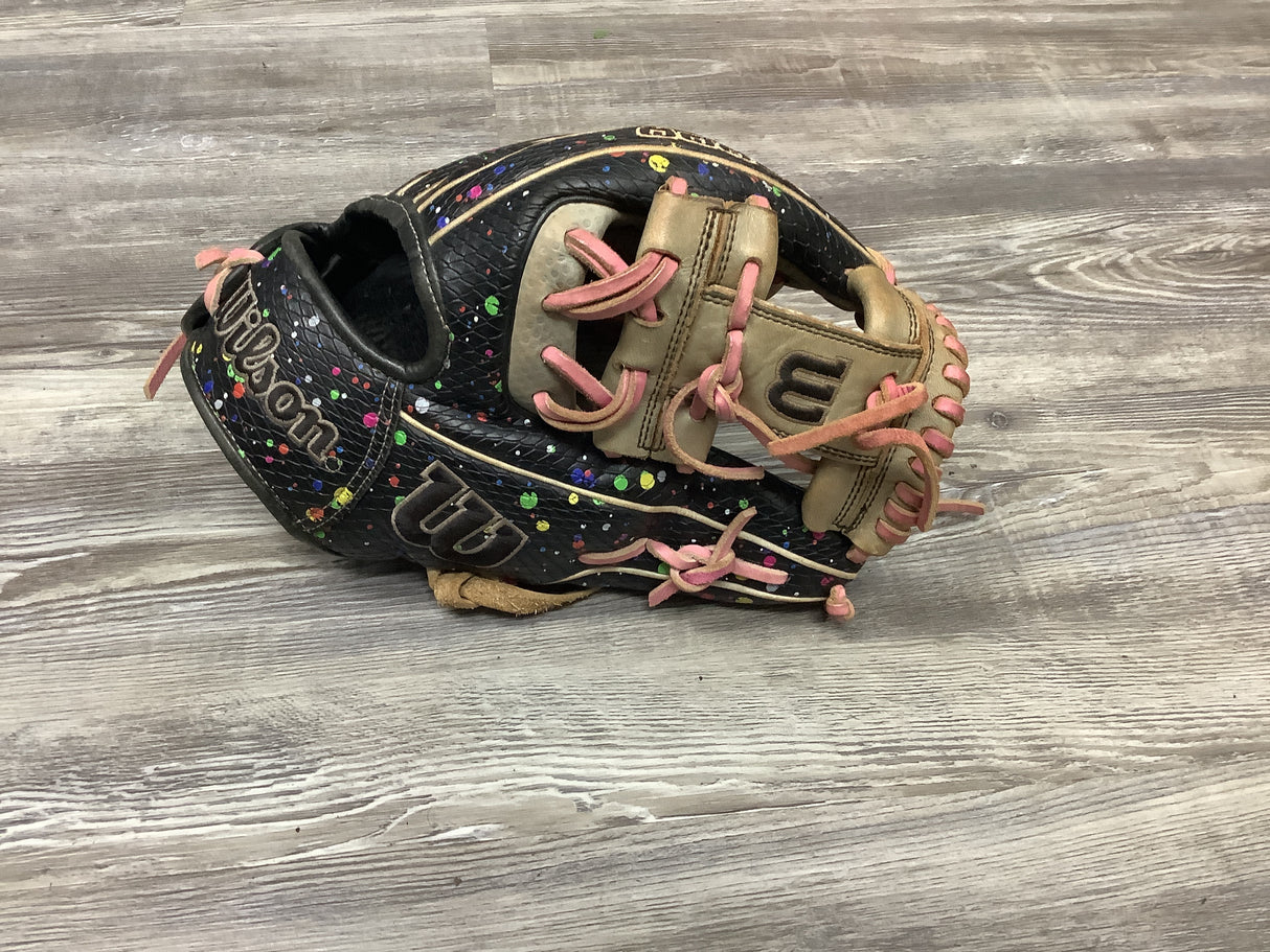 Used Wilson A2000 1786 "Splatter" 11.5in Infield Baseball Glove