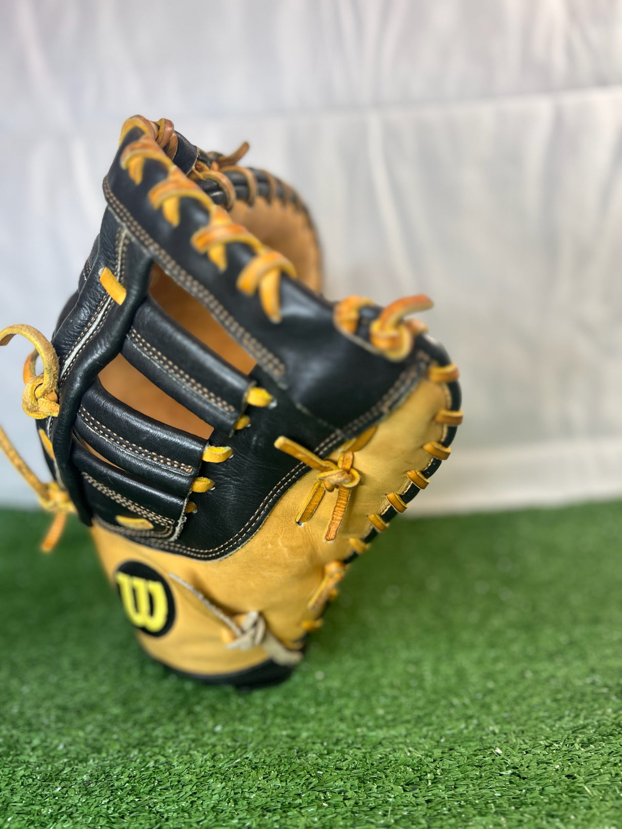 Used Wilson A2K 12in First Base Mitt