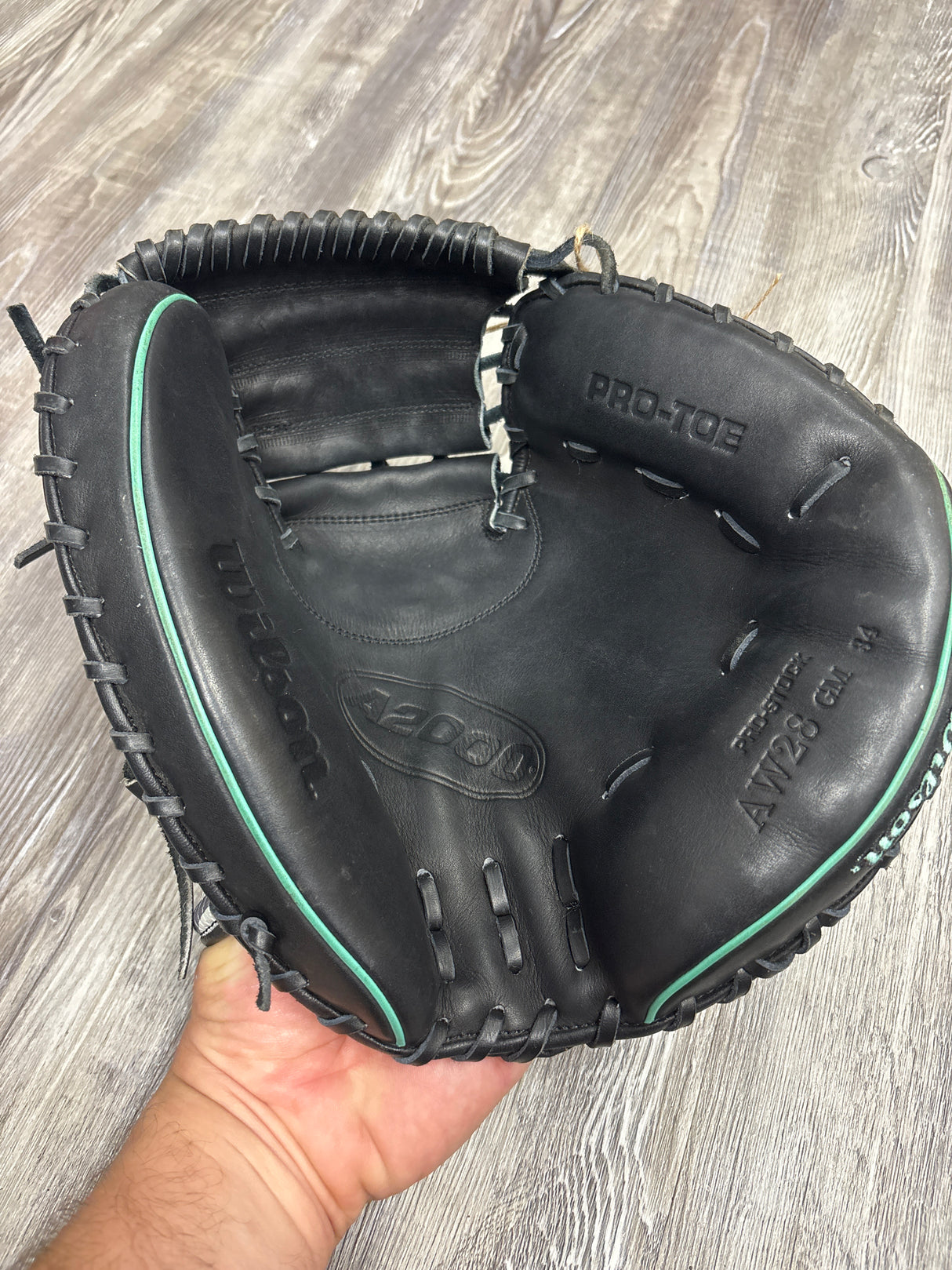 Used Wilson A2000 AW28 Super SnakeSkin Austin Wells 34" Baseball Catcher's Mitt
