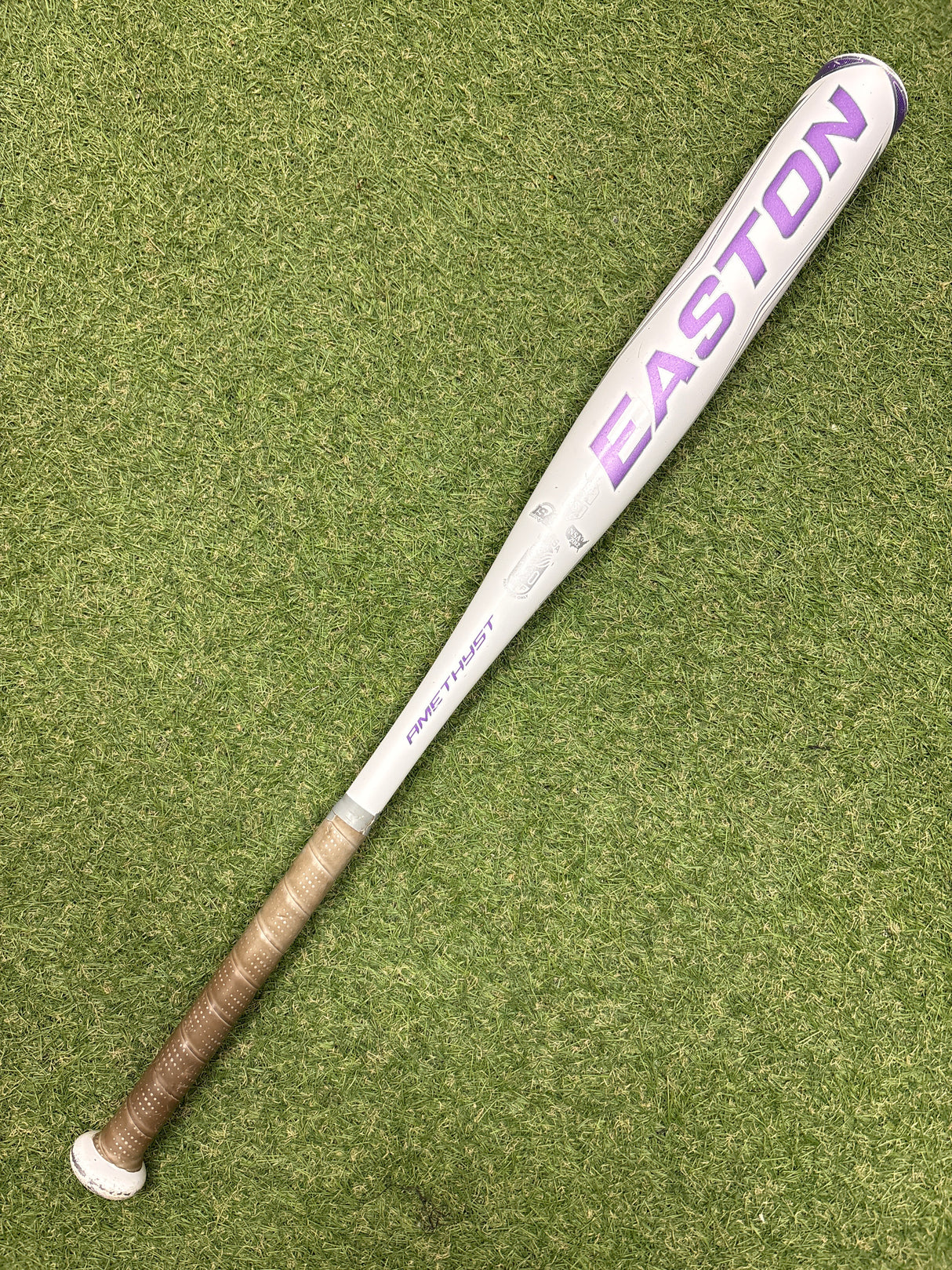 Used 2020 Easton Amethyst 29/18 Fastpitch Bat