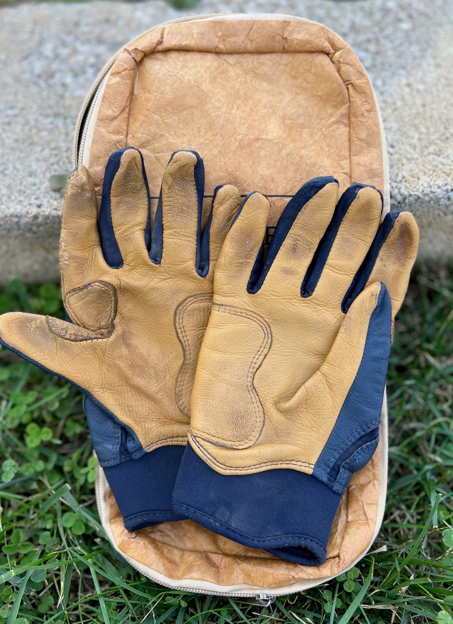 Used Bruce Bolt Premium Pro Short Cuff Batting Glove - Navy Youth XL