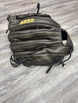 Used Wilson A950 12.5" Outfielders Baseball Glove