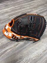 New Wilson A2000 12" B2 SuperSkin Knoxville Series Pitchers Glove