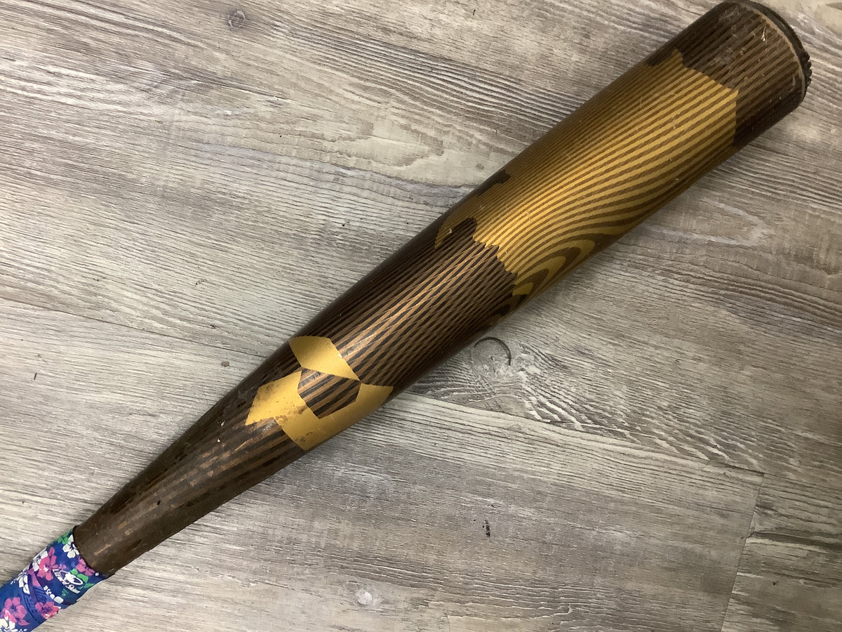 Used 2024 DeMarini Voodoo One 31/28 BBCOR Certified Drop 3