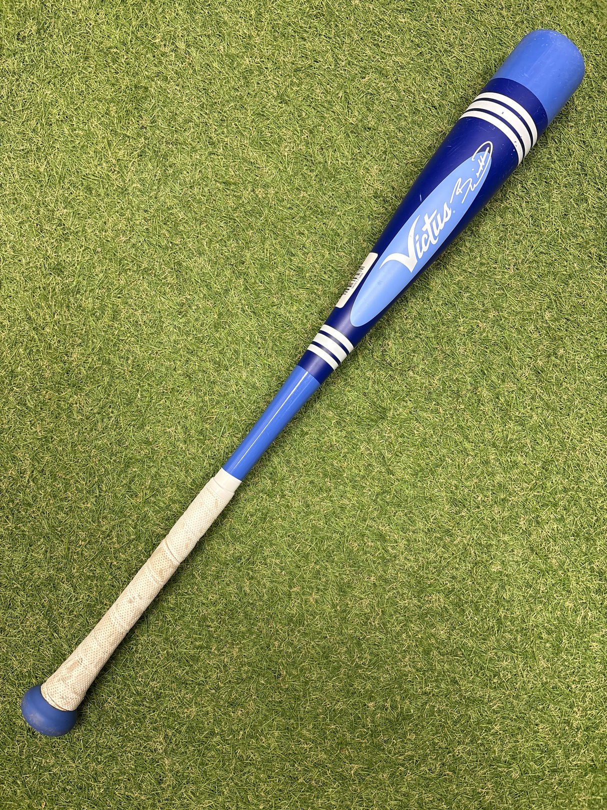 Used 2025 Victus "Bobby Blue" Crayon Bat 28/18 USA Bat Certified Drop 10