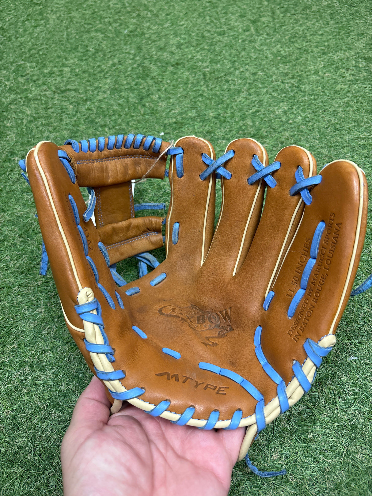 Used Marucci Oxbow 11.5" I-Web RHT Baseball Glove